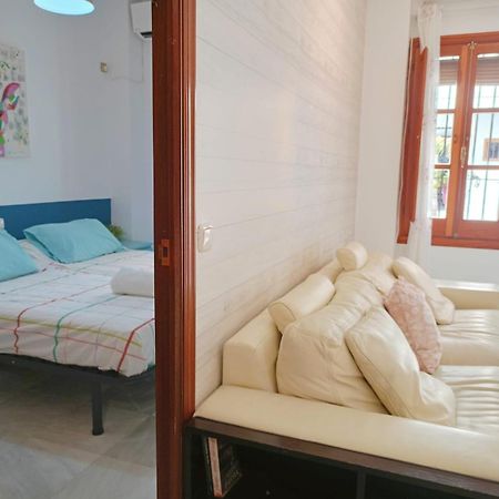 Apartamento Duenas Sevilla Szoba fotó