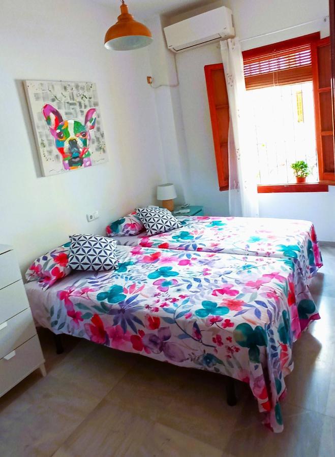 Apartamento Duenas Sevilla Kültér fotó