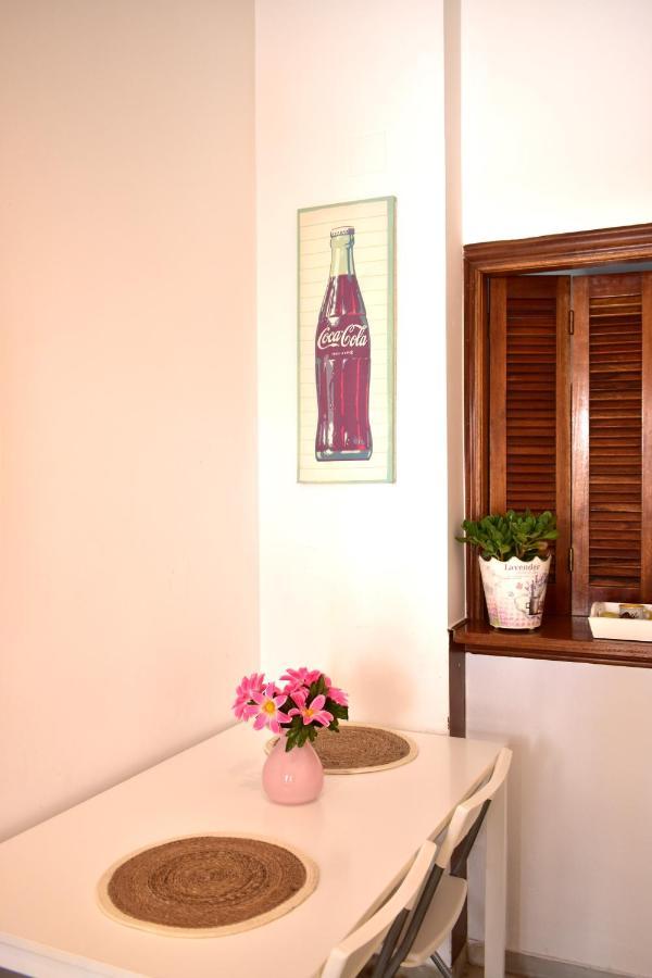 Apartamento Duenas Sevilla Kültér fotó
