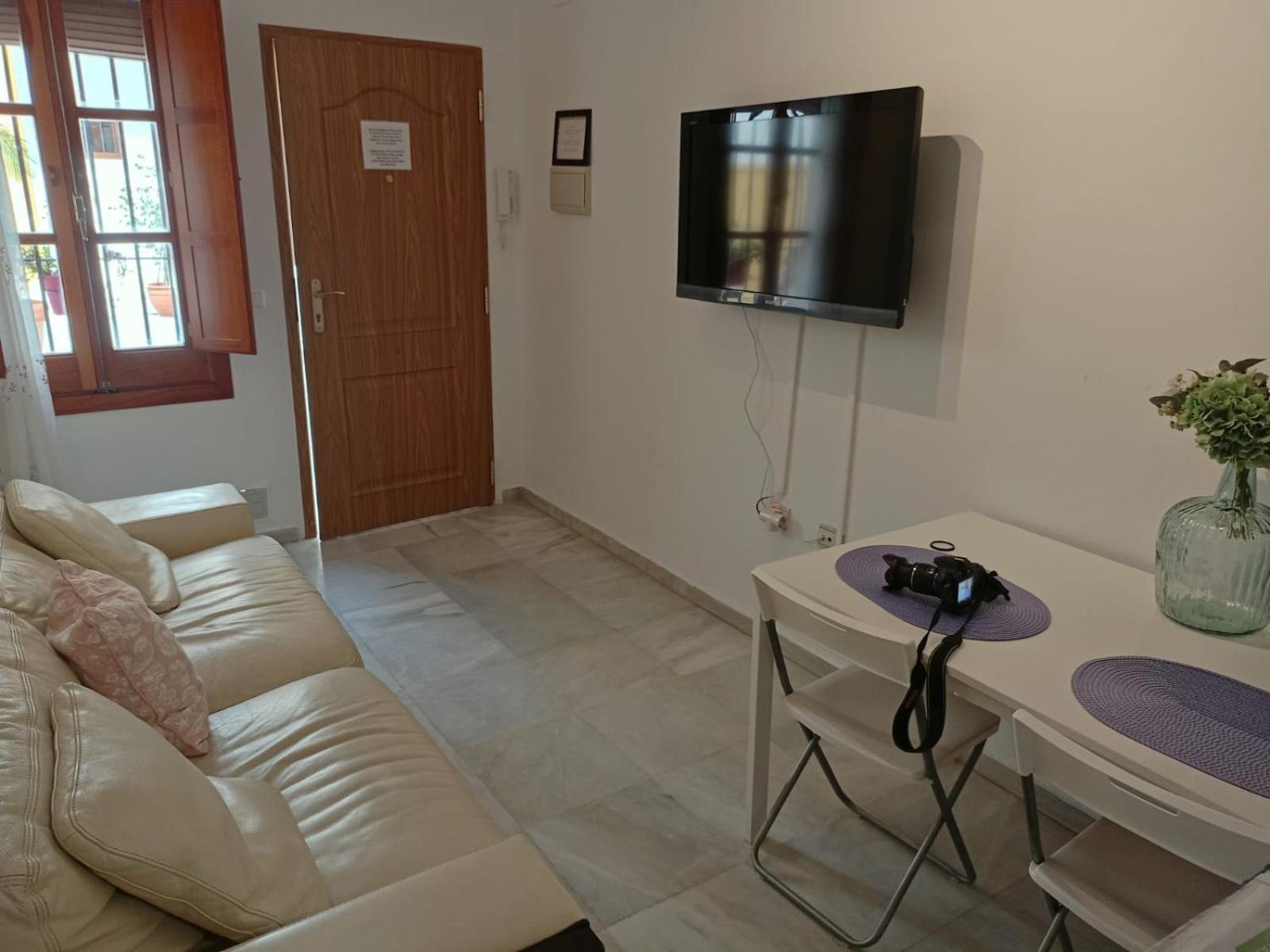 Apartamento Duenas Sevilla Kültér fotó